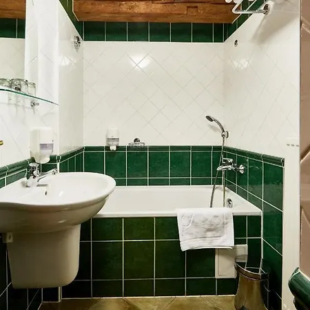 Pansky Dum - 伊泽卡