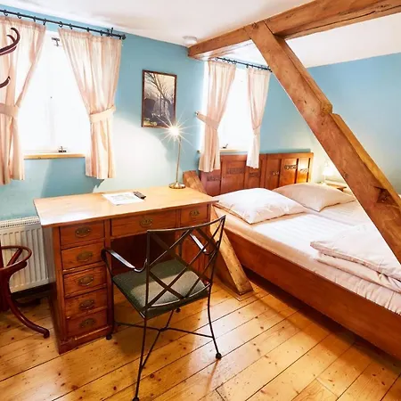 Pansky Dum - 伊泽卡